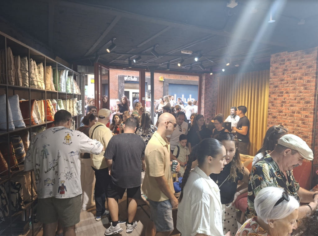 Nueva reapertura de nuestra tienda de La Tapicería del Rastro